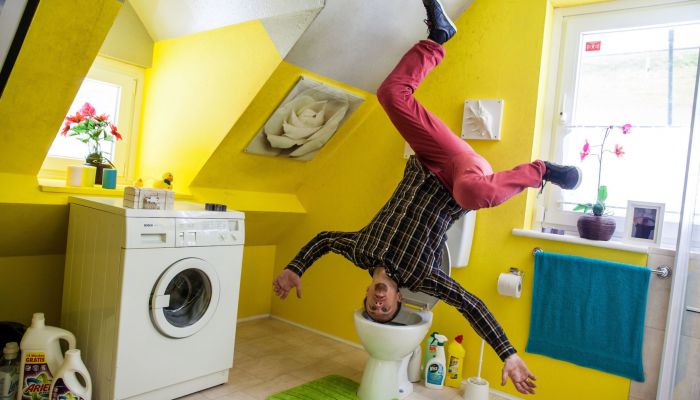 Alles steht Kopf im Verrückten Haus in Bispingen