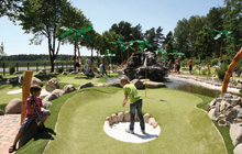 Badegäste beim Aquajogging